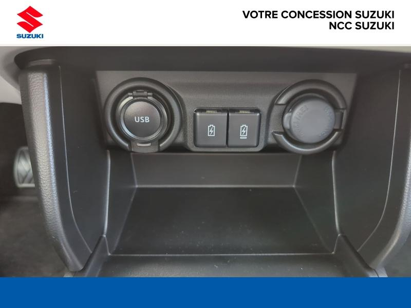 Photo 12 de l’annonce de SUZUKI Swift d’occasion à vendre à BELLERIVE-SUR-ALLIER