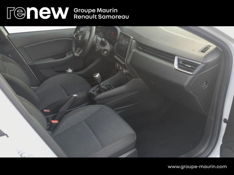Photo 16 de l’annonce de RENAULT Clio d’occasion à vendre à SAMOREAU