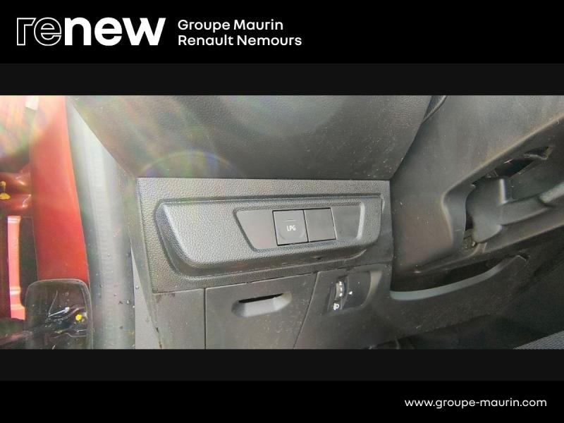 Photo 19 de l’annonce de DACIA Sandero d’occasion à vendre à SAINT PIERRE LES NEMOURS