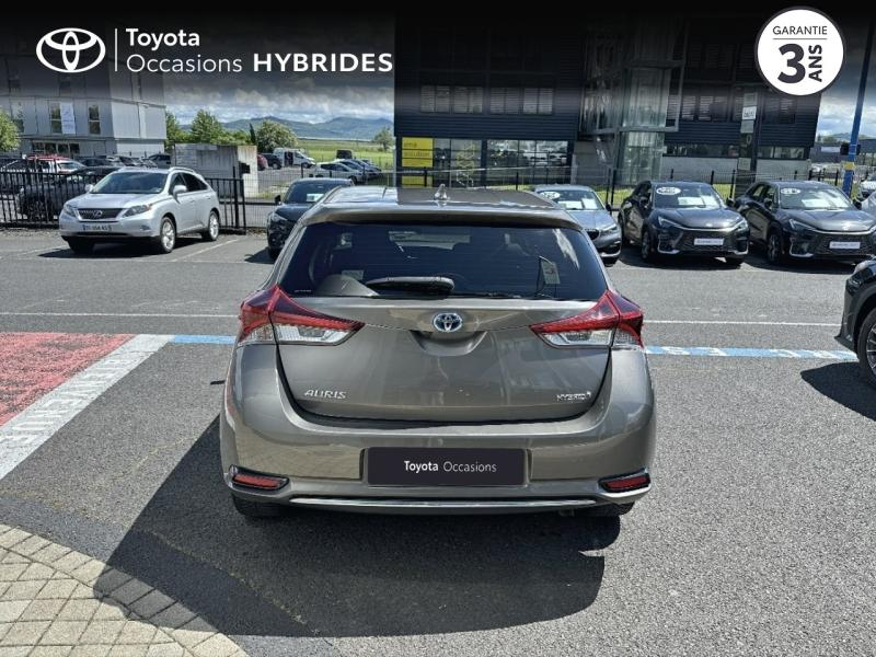 Photo 4 de l’annonce de TOYOTA Auris d’occasion à vendre à AUBIÈRE