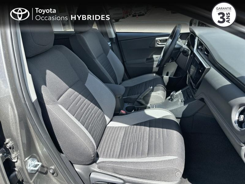 Photo 6 de l’annonce de TOYOTA Auris d’occasion à vendre à AUBIÈRE