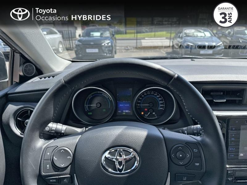 Photo 13 de l’annonce de TOYOTA Auris d’occasion à vendre à AUBIÈRE