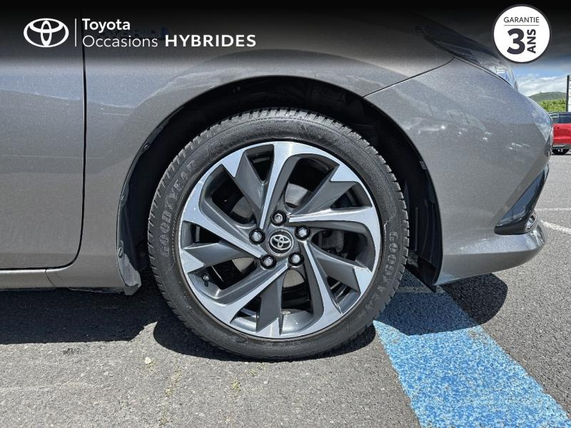 Photo 16 de l’annonce de TOYOTA Auris d’occasion à vendre à AUBIÈRE