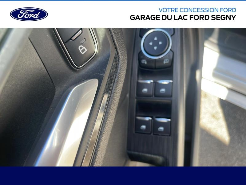 Photo 6 de l’annonce de FORD Kuga d’occasion à vendre à PAYS DE GEX
