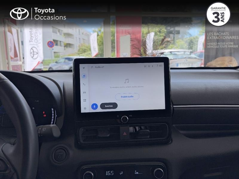 Photo 15 de l’annonce de TOYOTA Yaris d’occasion à vendre à LATTES