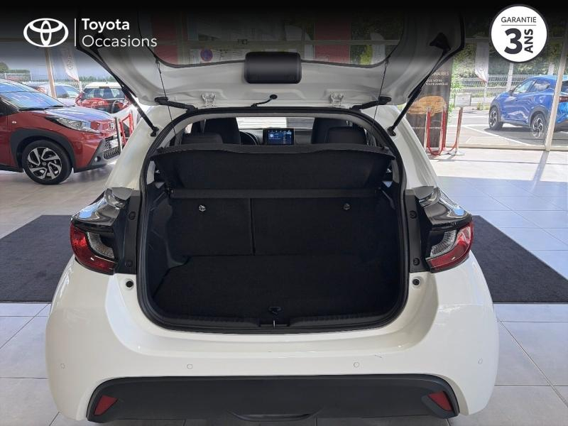 Photo 10 de l’annonce de TOYOTA Yaris d’occasion à vendre à LATTES
