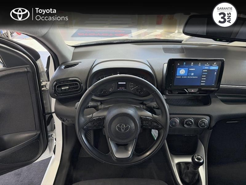 Photo 13 de l’annonce de TOYOTA Yaris d’occasion à vendre à LATTES