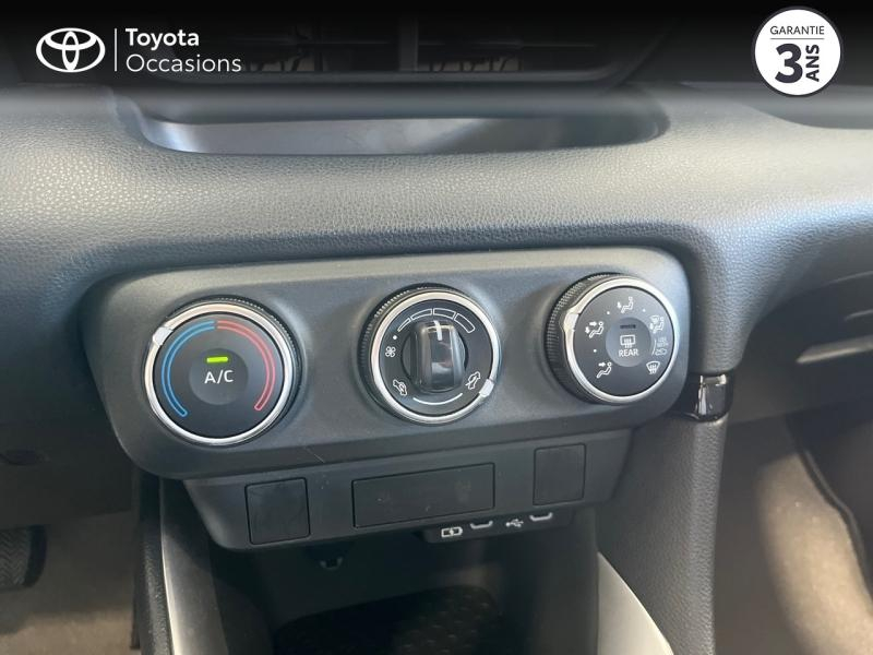 Photo 18 de l’annonce de TOYOTA Yaris d’occasion à vendre à LATTES