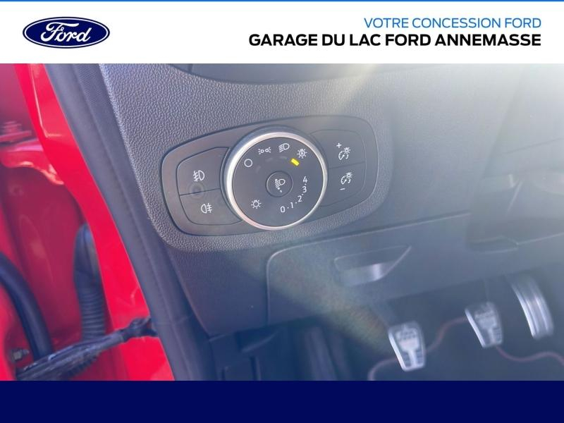 Photo 16 de l’annonce de FORD Fiesta d’occasion à vendre à ANNEMASSE