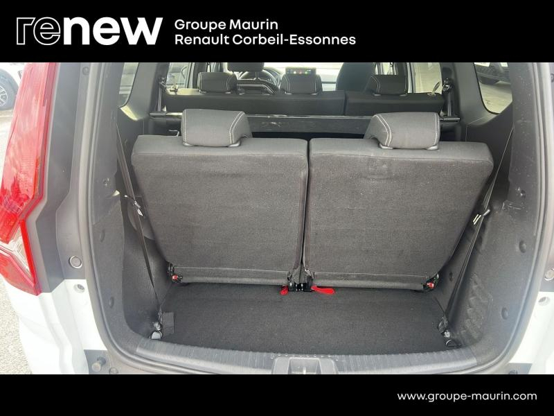 Photo 11 de l’annonce de DACIA Jogger d’occasion à vendre à CORBEIL-ESSONNES
