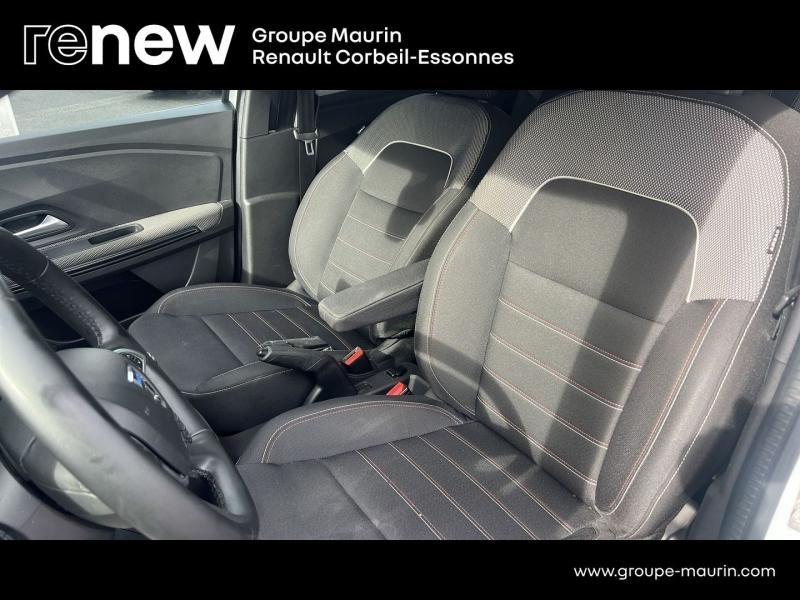 Photo 15 de l’annonce de DACIA Jogger d’occasion à vendre à CORBEIL-ESSONNES