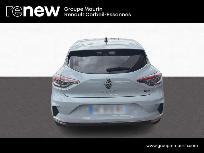 Photo 4 de l’annonce de RENAULT Clio d’occasion à vendre à CORBEIL-ESSONNES