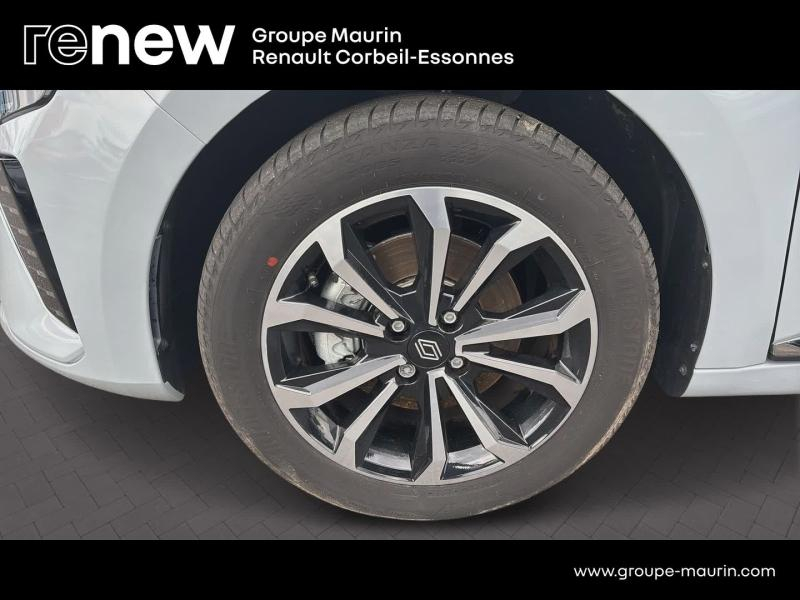 Photo 9 de l’annonce de RENAULT Clio d’occasion à vendre à CORBEIL-ESSONNES