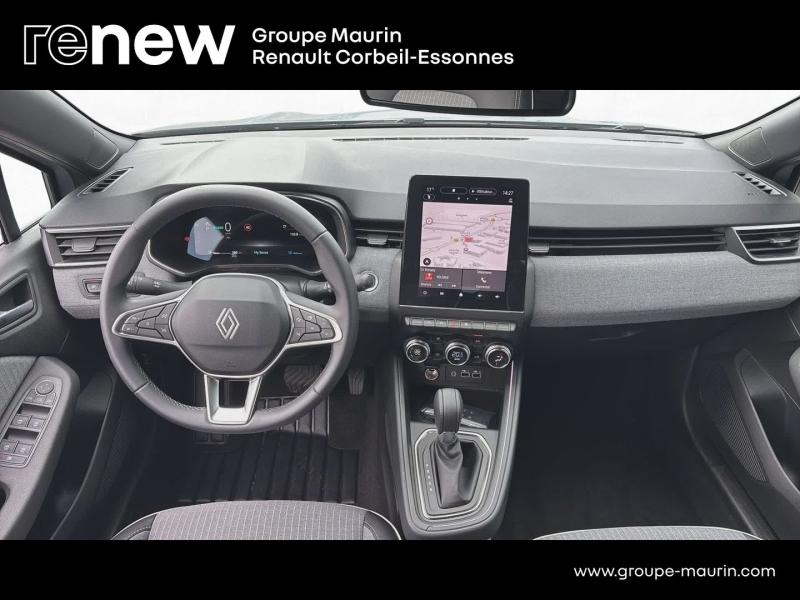 Photo 13 de l’annonce de RENAULT Clio d’occasion à vendre à CORBEIL-ESSONNES