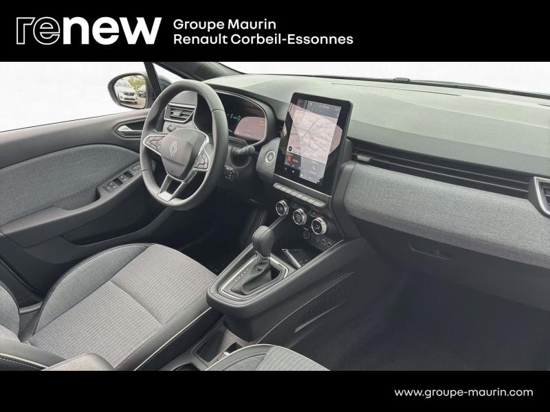 Photo 18 de l’annonce de RENAULT Clio d’occasion à vendre à CORBEIL-ESSONNES