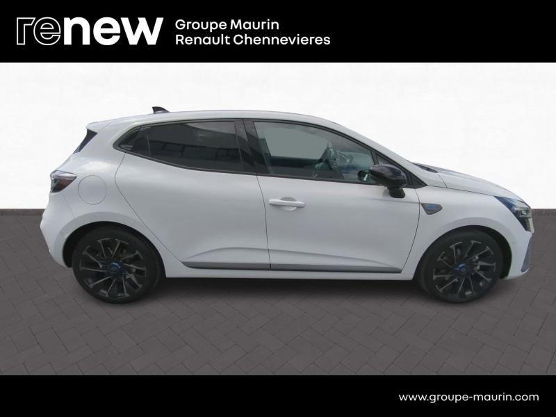 Photo 4 de l’annonce de RENAULT Clio d’occasion à vendre à CHENNEVIÈRES-SUR-MARNE