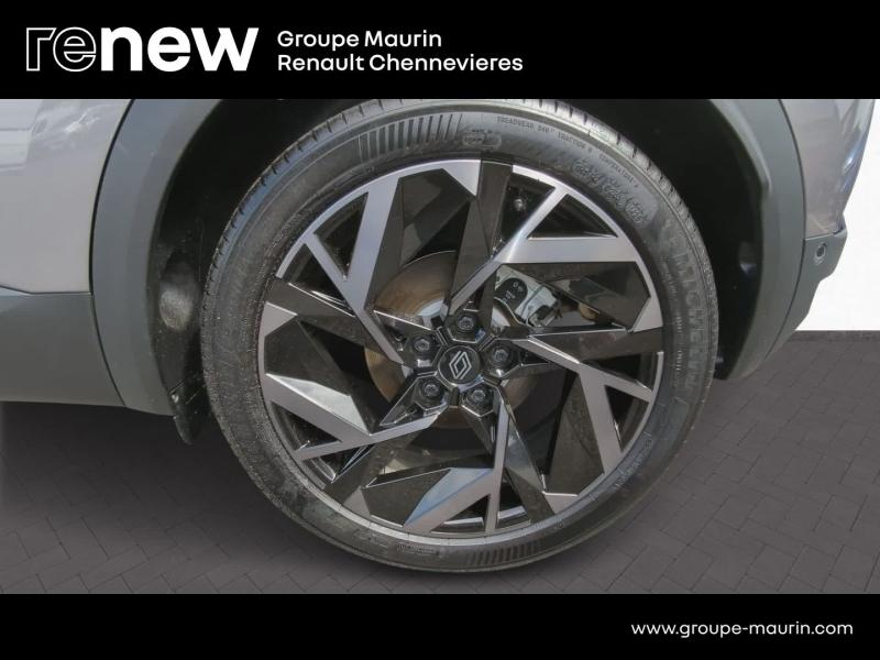 Photo 12 de l’annonce de RENAULT Captur d’occasion à vendre à CHENNEVIÈRES-SUR-MARNE