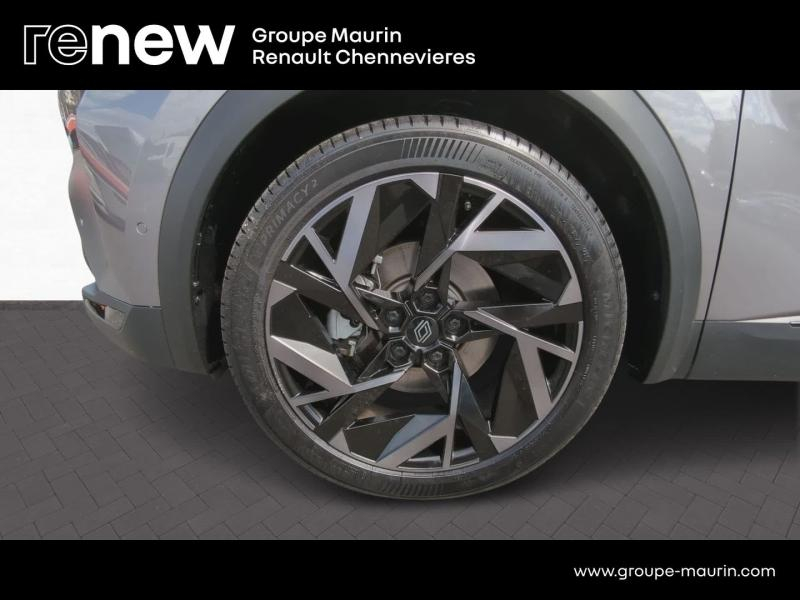 Photo 13 de l’annonce de RENAULT Captur d’occasion à vendre à CHENNEVIÈRES-SUR-MARNE