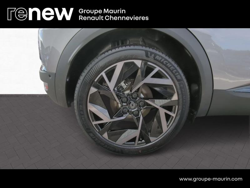 Photo 15 de l’annonce de RENAULT Captur d’occasion à vendre à CHENNEVIÈRES-SUR-MARNE