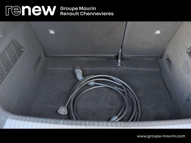 Photo 8 de l’annonce de RENAULT Megane d’occasion à vendre à CHENNEVIÈRES-SUR-MARNE