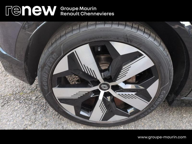 Photo 10 de l’annonce de RENAULT Megane d’occasion à vendre à CHENNEVIÈRES-SUR-MARNE