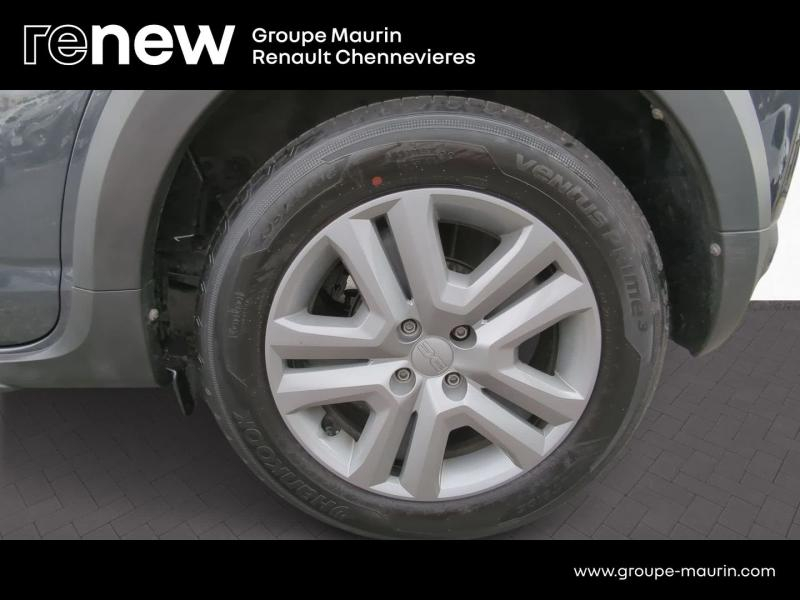 Photo 12 de l’annonce de DACIA Sandero d’occasion à vendre à CHENNEVIÈRES-SUR-MARNE