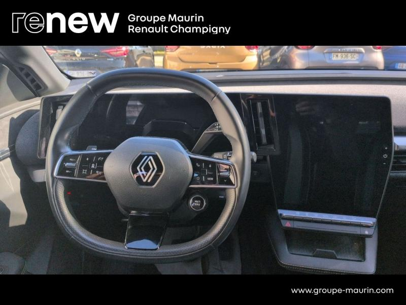 Photo 11 de l’annonce de RENAULT Megane d’occasion à vendre à CHAMPIGNY-SUR-MARNE