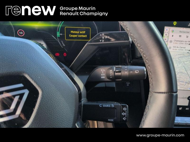 Photo 17 de l’annonce de RENAULT Megane d’occasion à vendre à CHAMPIGNY-SUR-MARNE