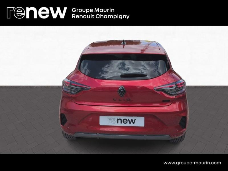 Photo 6 de l’annonce de RENAULT Clio d’occasion à vendre à CHAMPIGNY-SUR-MARNE
