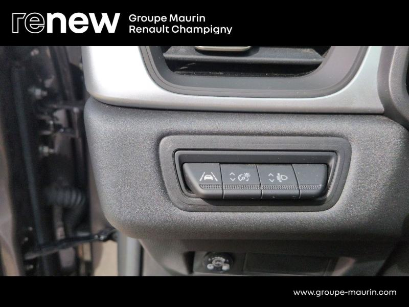 Photo 15 de l’annonce de RENAULT Captur d’occasion à vendre à CHAMPIGNY-SUR-MARNE