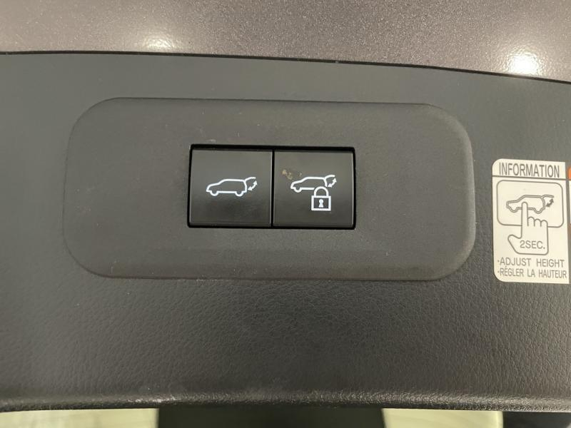 Photo 11 de l’annonce de LEXUS NX d’occasion à vendre à LATTES