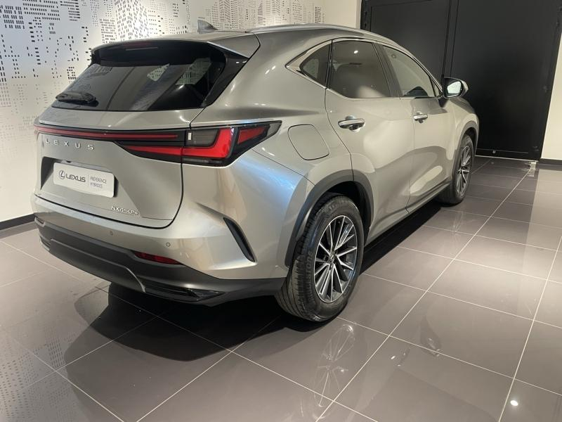 Photo 4 de l’annonce de LEXUS NX d’occasion à vendre à LATTES