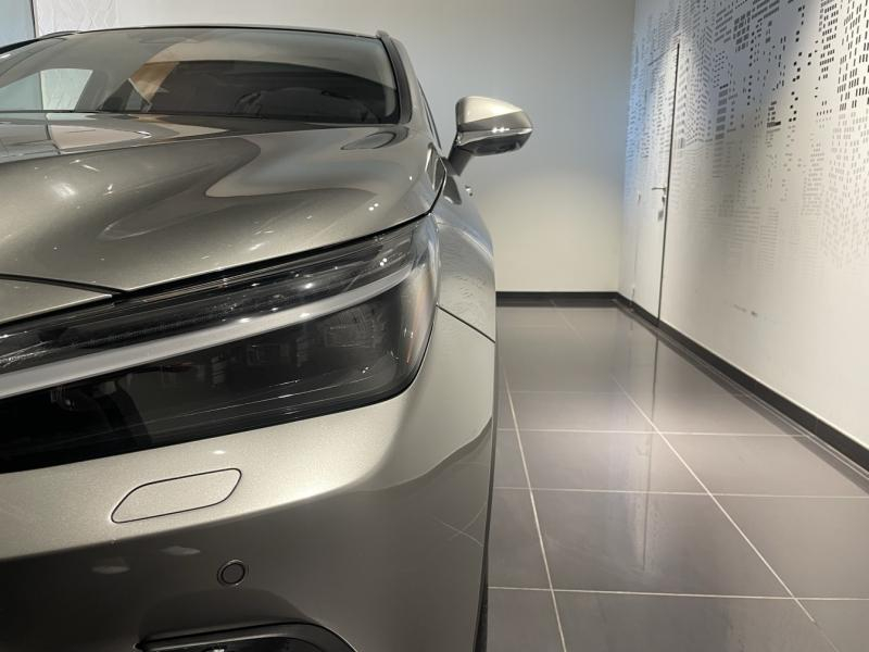 Photo 7 de l’annonce de LEXUS NX d’occasion à vendre à LATTES