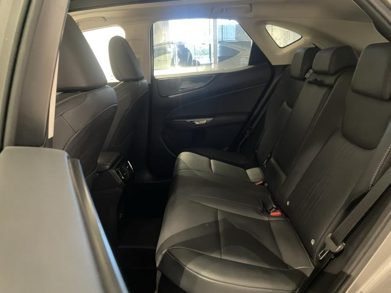Photo 12 de l’annonce de LEXUS NX d’occasion à vendre à LATTES