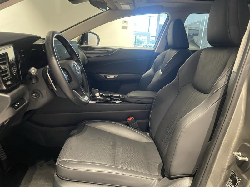 Photo 18 de l’annonce de LEXUS NX d’occasion à vendre à LATTES