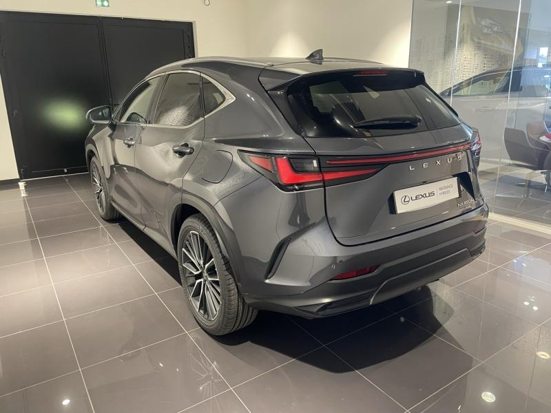 Photo 6 de l’annonce de LEXUS NX d’occasion à vendre à LATTES