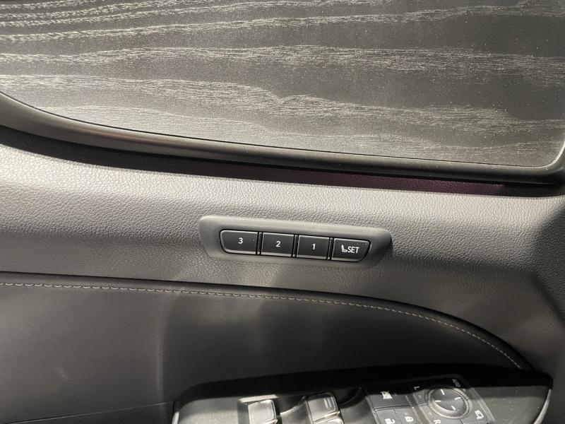 Photo 19 de l’annonce de LEXUS NX d’occasion à vendre à LATTES