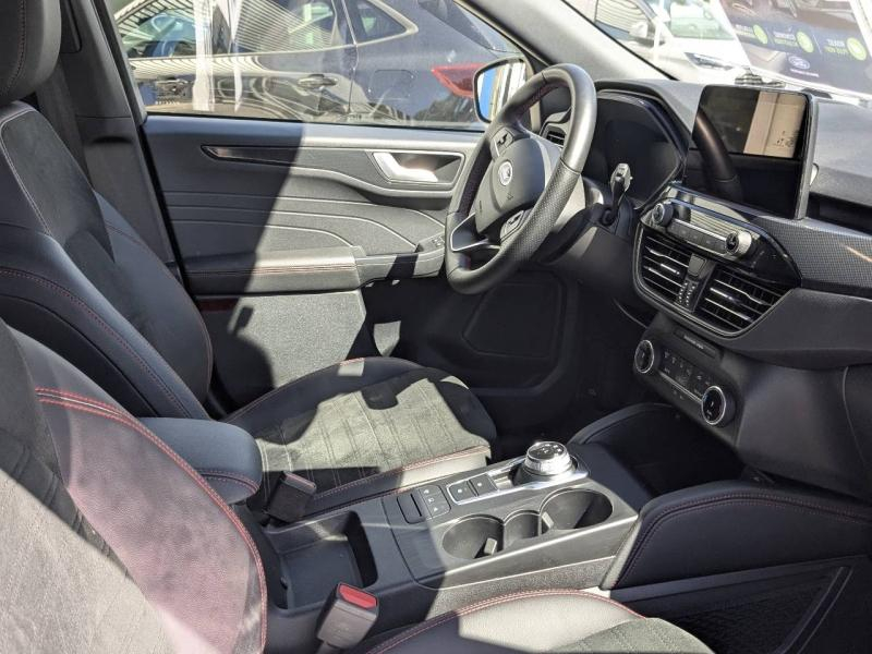 Photo 7 de l’annonce de FORD Kuga d’occasion à vendre à AIX-EN-PROVENCE