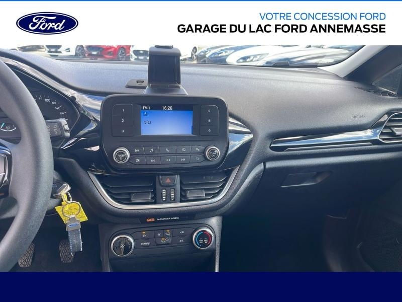Photo 7 de l’annonce de FORD Fiesta d’occasion à vendre à ANNEMASSE