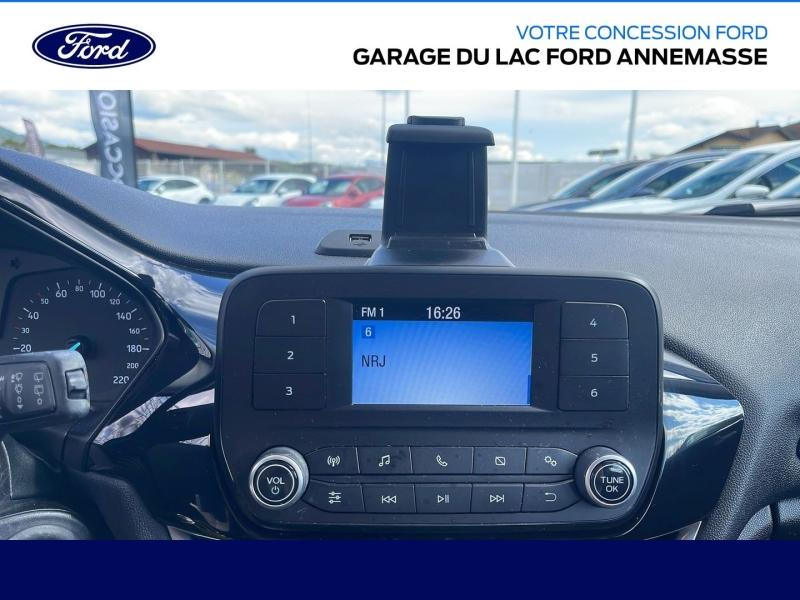 Photo 10 de l’annonce de FORD Fiesta d’occasion à vendre à ANNEMASSE