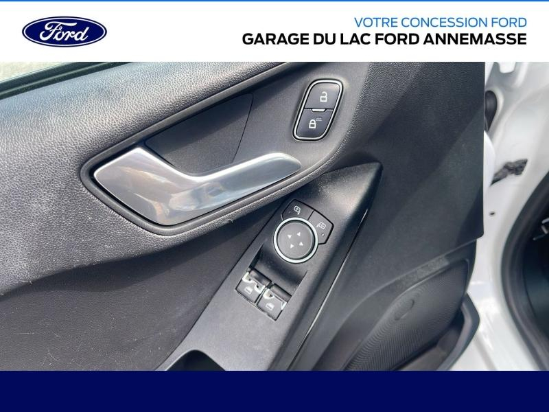 Photo 16 de l’annonce de FORD Fiesta d’occasion à vendre à ANNEMASSE