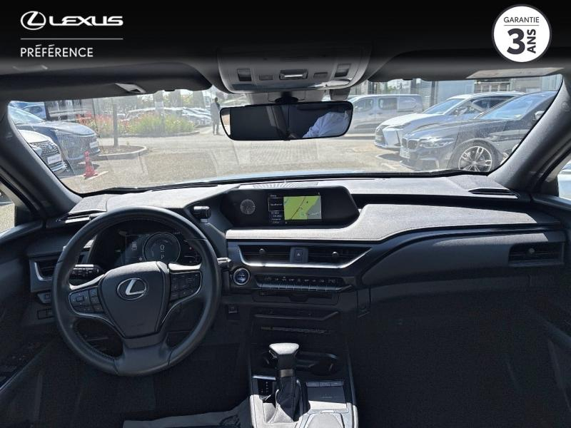 Photo 5 de l’annonce de LEXUS UX d’occasion à vendre à MONTFAVET
