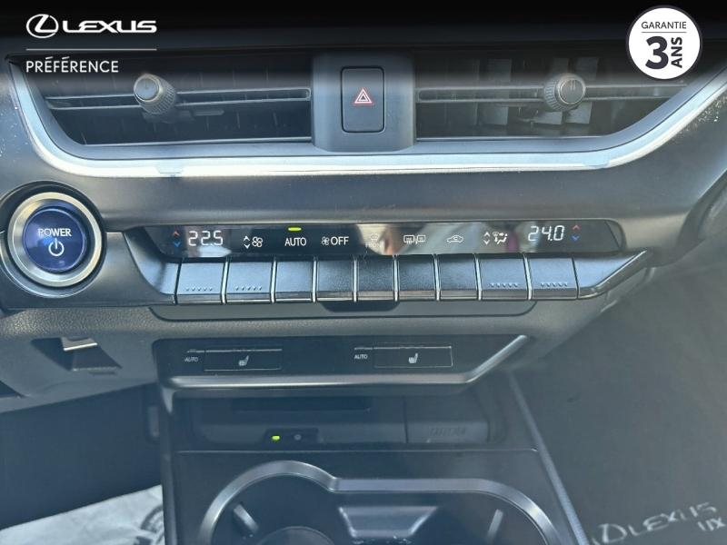 Photo 11 de l’annonce de LEXUS UX d’occasion à vendre à MONTFAVET