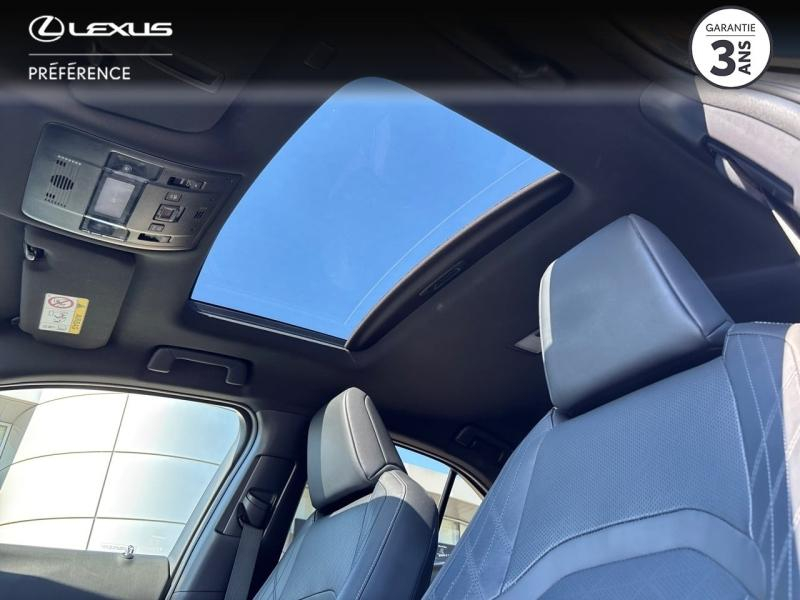 Photo 18 de l’annonce de LEXUS UX d’occasion à vendre à MONTFAVET