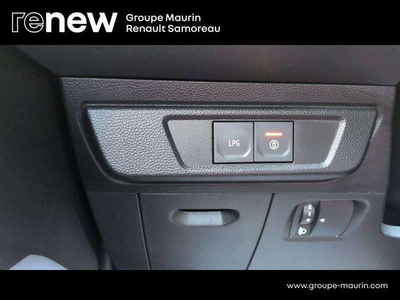 Photo 17 de l’annonce de DACIA Jogger d’occasion à vendre à SAMOREAU