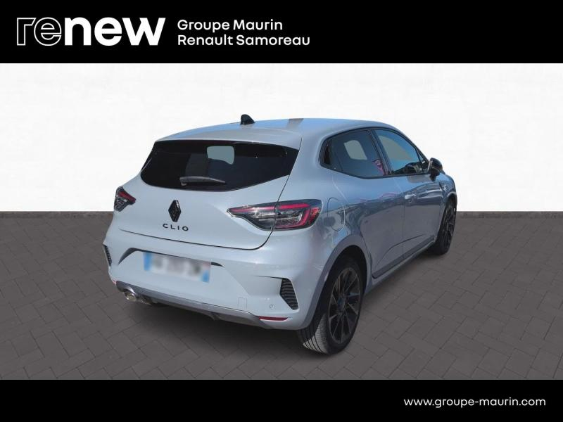 Photo 3 de l’annonce de RENAULT Clio d’occasion à vendre à SAMOREAU