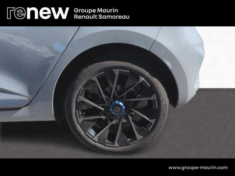 Photo 8 de l’annonce de RENAULT Clio d’occasion à vendre à SAMOREAU