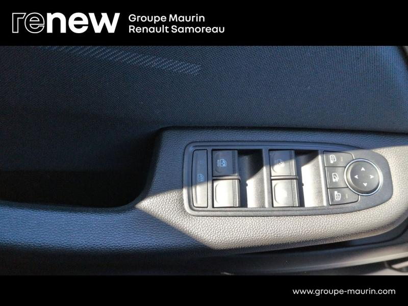 Photo 19 de l’annonce de RENAULT Clio d’occasion à vendre à SAMOREAU