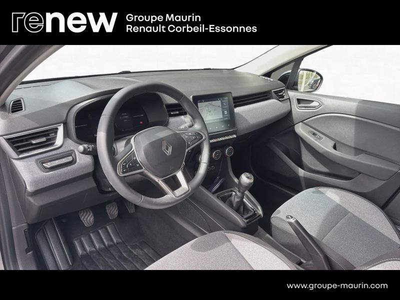 Photo 10 de l’annonce de RENAULT Clio d’occasion à vendre à CORBEIL-ESSONNES