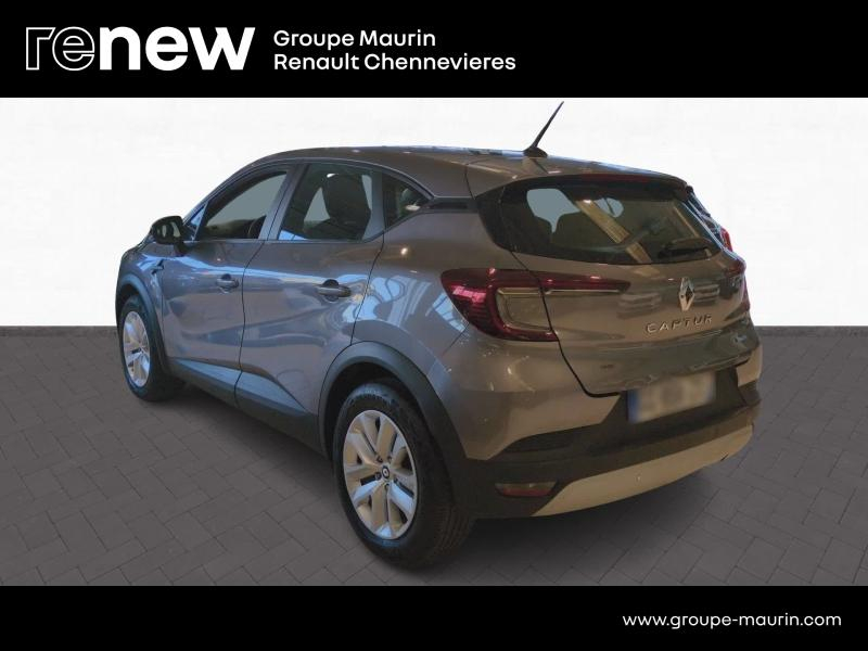Photo 6 de l’annonce de RENAULT Captur d’occasion à vendre à CHENNEVIÈRES-SUR-MARNE